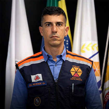 Forn Pales Paulo Roberto Bermudes Rezende